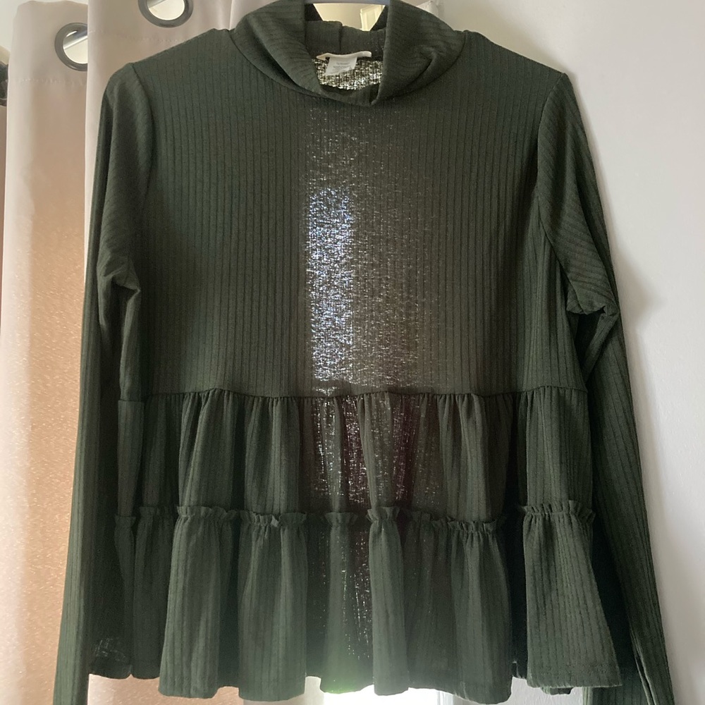 Olivia Rae long sleeve ruffled shirt